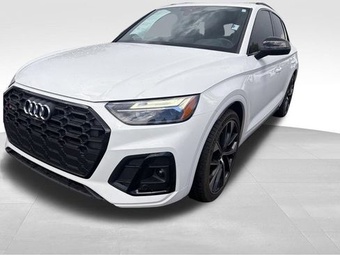 Used 2021 Audi SQ5 Premium Plus w/ Premium Plus Package AWD/4WD image 3