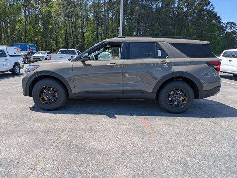New 2026 Ford Explorer Tremor AWD/4WD image 7