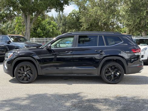 New 2026 Volkswagen Atlas SE FWD image 4
