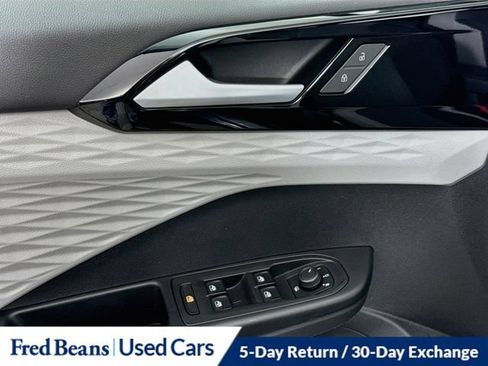 Used 2022 Volkswagen Taos S w/ IQ Drive S Package AWD/4WD image 23