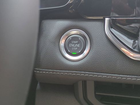 New 2025 Chevrolet Colorado LT image 17