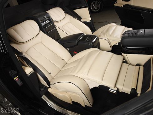 Used 2009 Maybach 62 S image 36