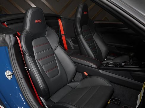 Used 2023 Porsche 911 Carrera GTS w/ Premium Package image 59