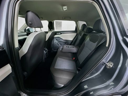 Used 2025 Volkswagen Taos S image 26