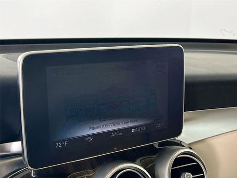 Used 2018 Mercedes-Benz GLC 300 4MATIC image 13