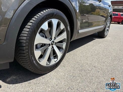 Used 2020 Kia Telluride EX w/ EX Premium Package AWD/4WD image 14