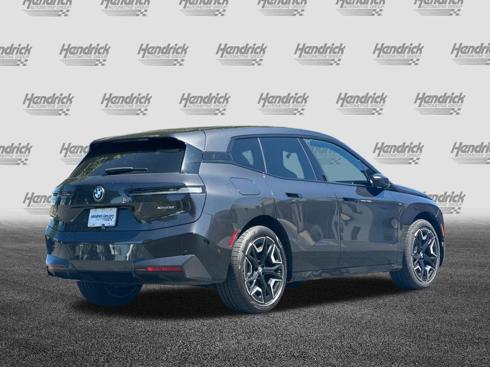 Certified 2024 BMW iX xDrive50 w/ Premium Package AWD/4WD image 5
