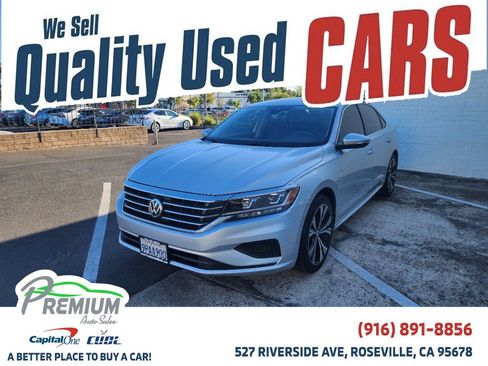Used 2021 Volkswagen Passat 2.0T SE FWD image 1