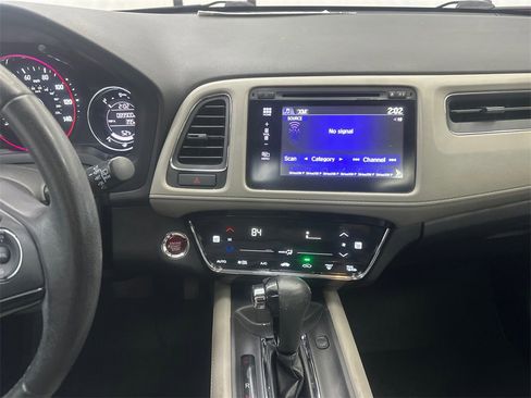 Used 2016 Honda HR-V EX-L image 30