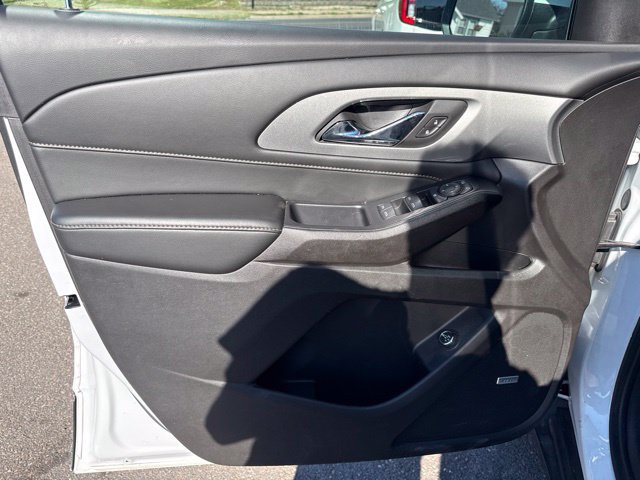 Used 2021 Chevrolet Traverse RS AWD/4WD image 14