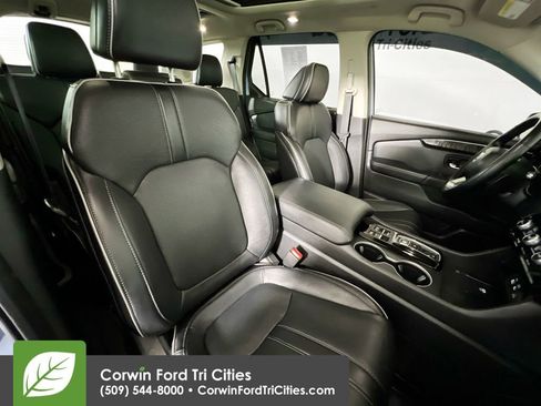 Used 2023 Honda Pilot Elite image 18