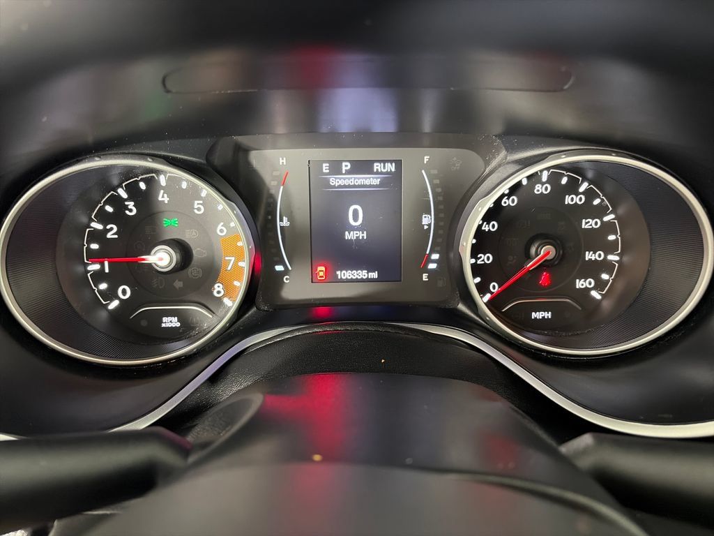 Used 2021 Jeep Compass Latitude FWD image 15