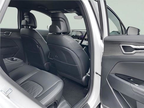 Used 2025 Kia Sportage X-Line image 19