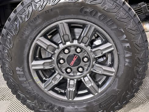 New 2026 GMC Sierra 1500 AT4X image 70