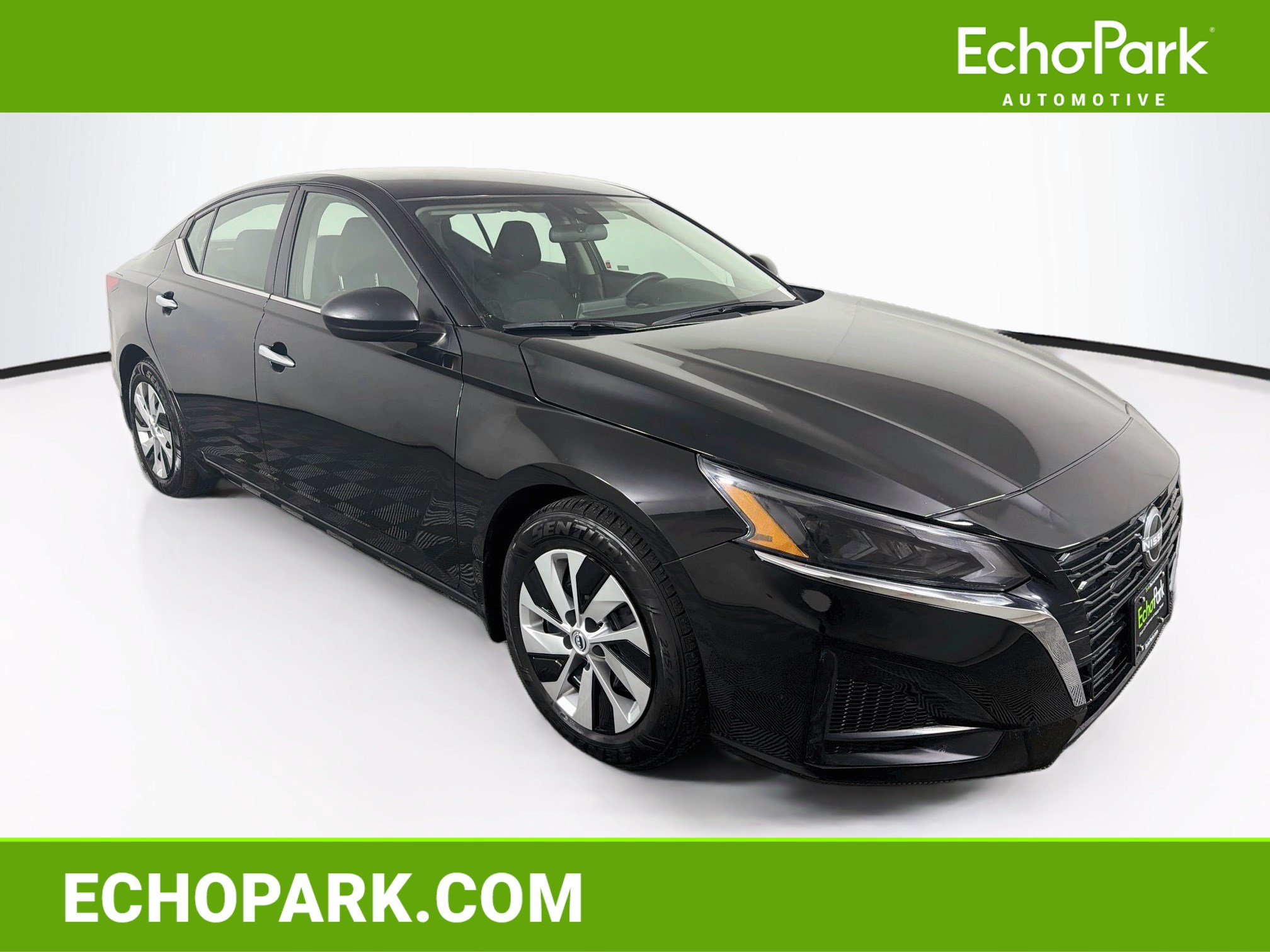 Used 2024 Nissan Altima 2.5 S FWD image 1