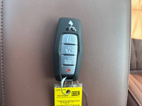 Used 2025 Mitsubishi Outlander SEL AWD/4WD image 27