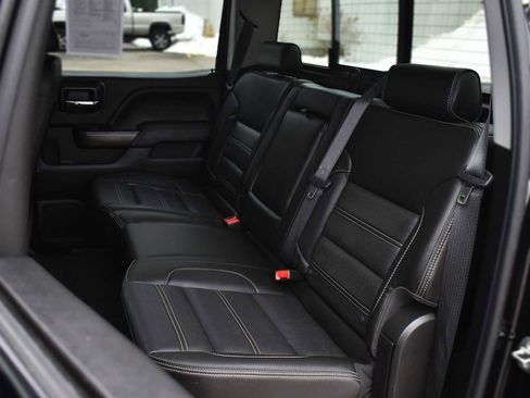 Used 2019 GMC Sierra 2500 Denali w/ Duramax Plus Package image 14