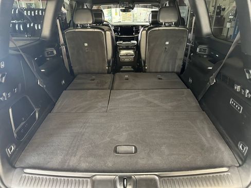 Used 2022 Jeep Wagoneer Series III w/ Flexible Seating Group AWD/4WD image 43