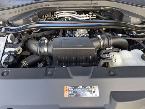 Used 2024 Lincoln Aviator AWD w/ Premium Package image 34