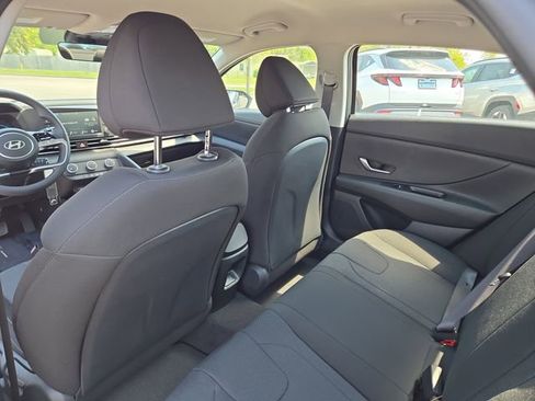 New 2026 Hyundai Elantra SE FWD image 26