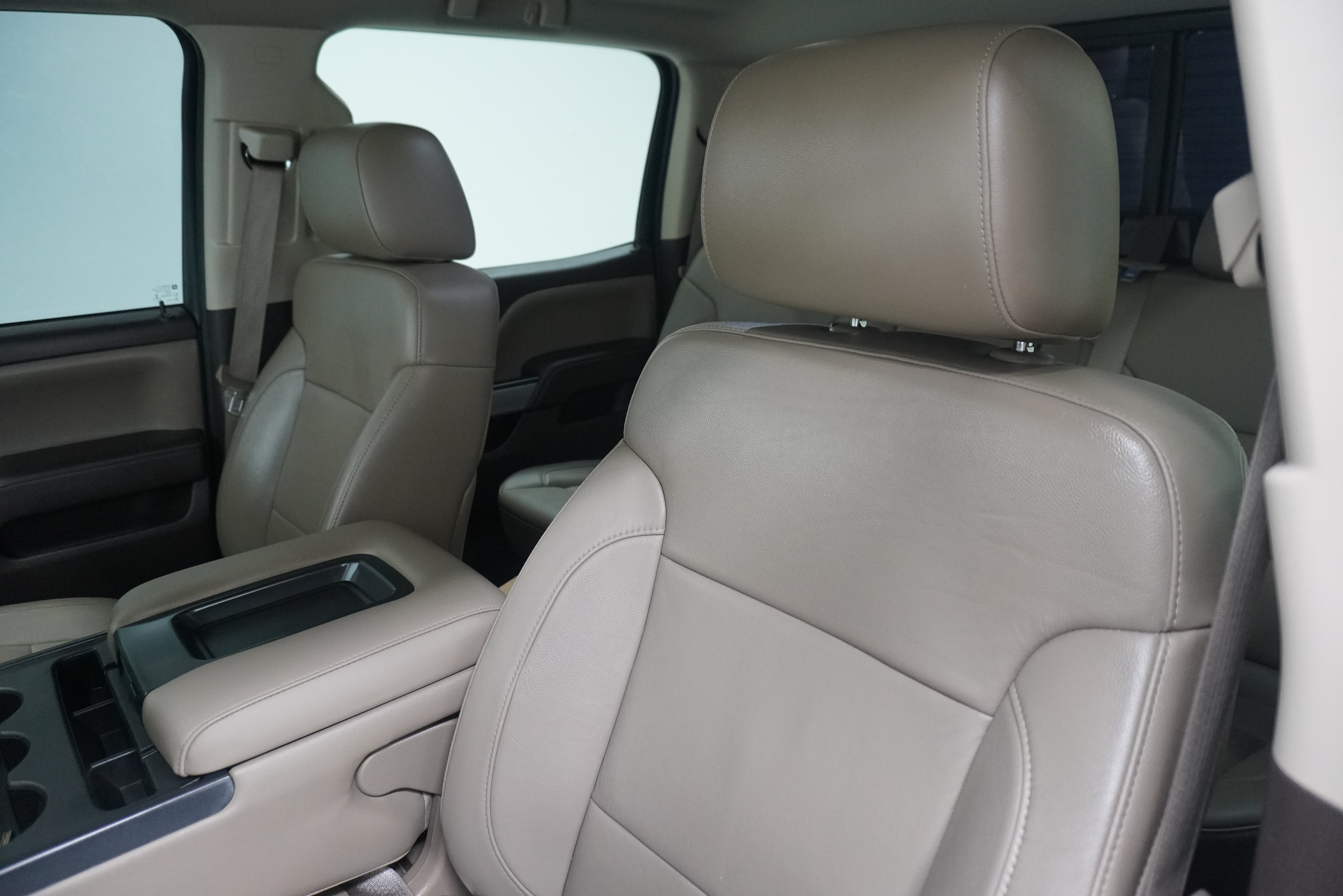 Used 2014 Chevrolet Silverado 1500 LTZ Z71 AWD/4WD image 10