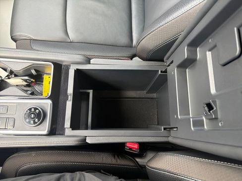 Certified 2025 Nissan Pathfinder SL AWD/4WD image 20