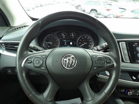 Used 2019 Buick Enclave Essence AWD/4WD image 15