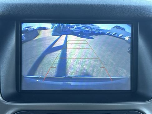 Used 2020 GMC Yukon XL Denali w/ Denali Premium Package image 10