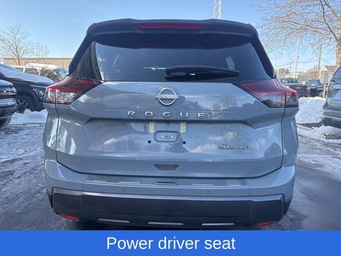 Used 2024 Nissan Rogue SL w/ SL Premium Package image 7