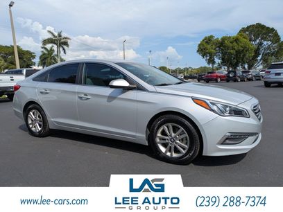Used 2015 Hyundai Sonata SE w/ Option Group 09