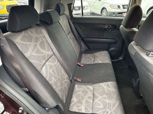 Used 2014 Scion xB image 18