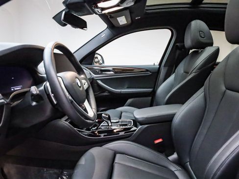 Certified 2023 BMW X4 xDrive30i w/ Convenience Package image 19