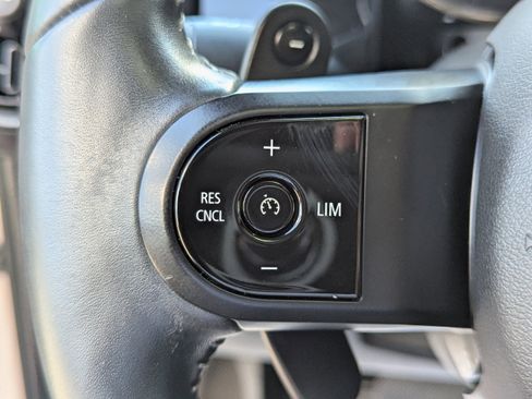 Used 2022 MINI Cooper S w/ Premium Package image 26