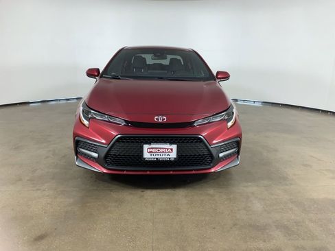 Used 2022 Toyota Corolla SE image 3