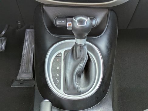 Used 2016 Kia Soul FWD image 17