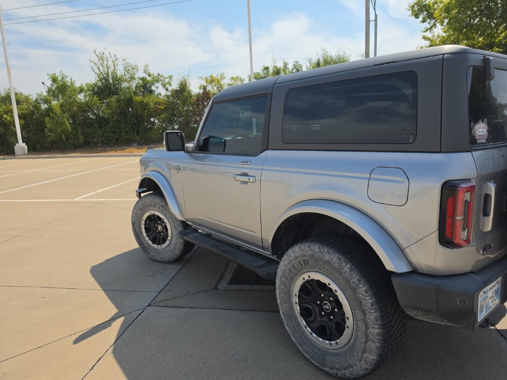 Used 2022 Ford Bronco Outer Banks AWD/4WD image 4