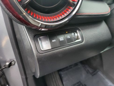 Used 2025 Chevrolet Equinox RS w/ Safety and Technology Package image 9