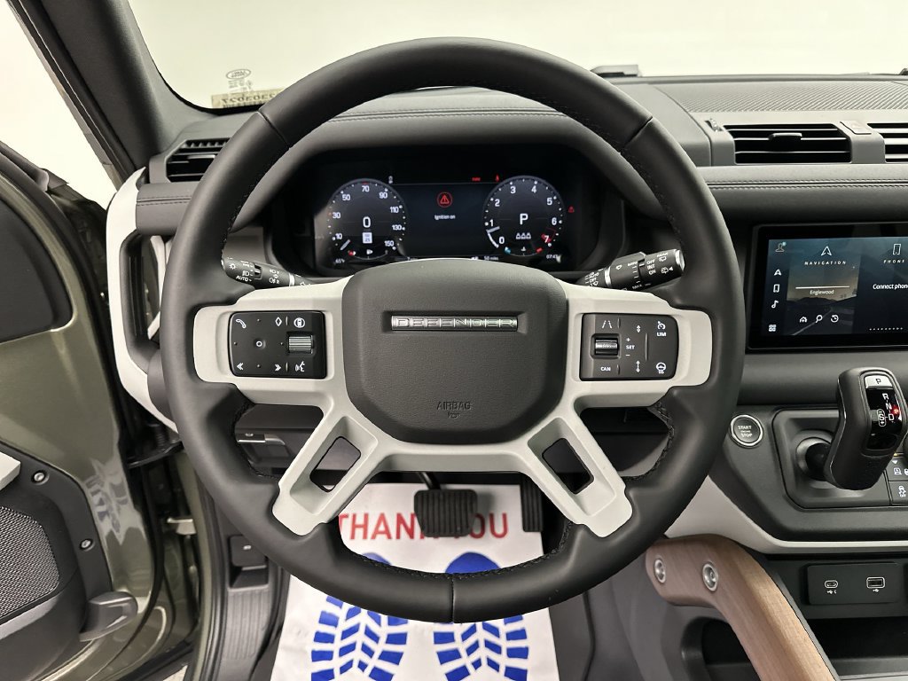 Certified 2024 Land Rover Defender 110 S AWD/4WD image 11