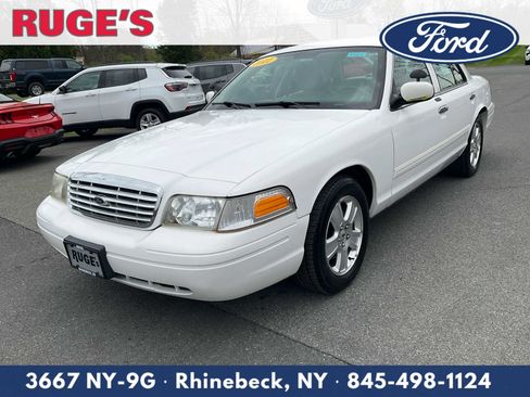 Used 2011 Ford Crown Victoria LX w/ Comfort Appearance Pkg RWD image 8