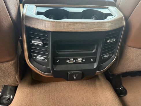 Used 2020 RAM 2500 Limited AWD/4WD image 22
