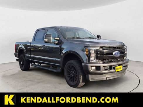 Used 2019 Ford F250 Lariat w/ Lariat Ultimate Package image 7