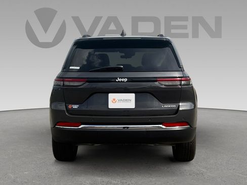 New 2026 Jeep Grand Cherokee Laredo X RWD image 19