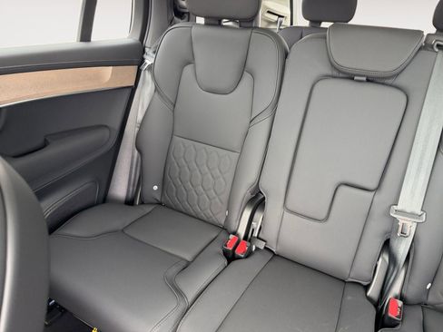 New 2026 Volvo XC90 B6 Core w/ Protection Package Premier image 13