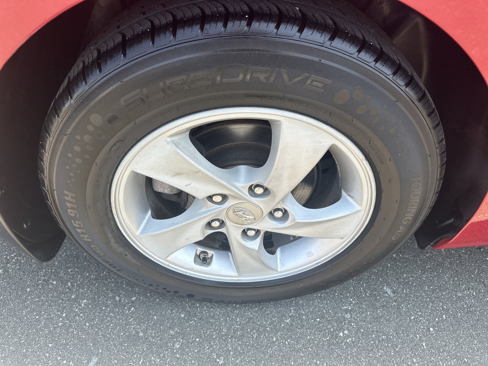 Used 2015 Hyundai Elantra SE FWD image 25