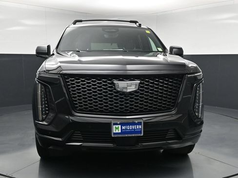 Used 2025 Cadillac Escalade Sport w/ LPO, ONYX Package AWD/4WD image 11