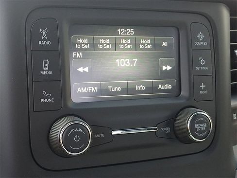 Used 2024 RAM 2500 Tradesman w/ Chrome Appearance Group image 14