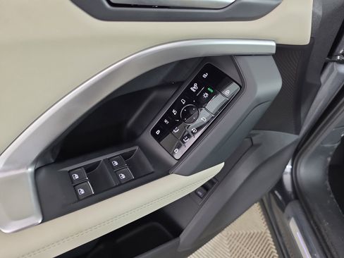 New 2026 Audi Q5 Prestige AWD/4WD image 15