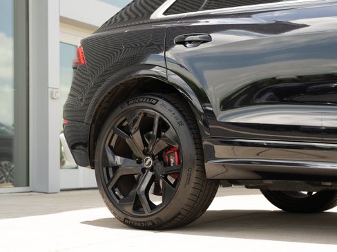 Certified 2021 Audi RS Q8 AWD/4WD image 40