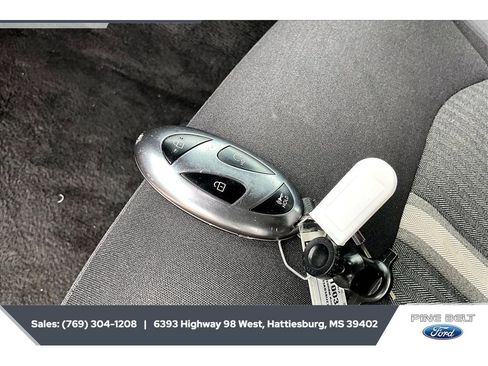 Used 2025 Hyundai Sonata SEL FWD image 9