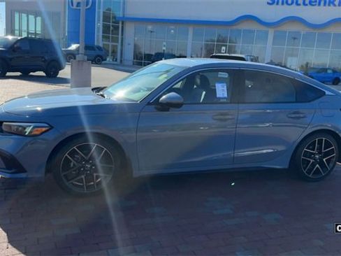 Certified 2022 Honda Civic Sport Touring image 7